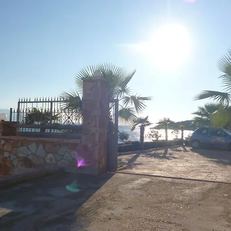 Appartement In Seafront Afa 1